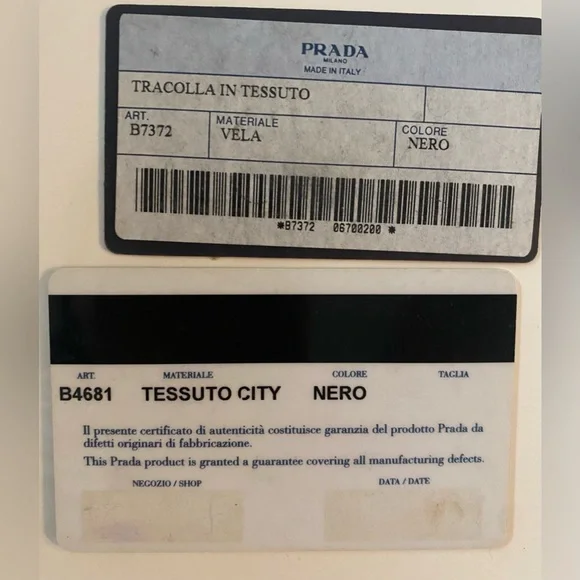 VINTAGE PRADA QUILTED NYLON CHAIN ACCENT SHOULD BAG - Picture 6 of 11